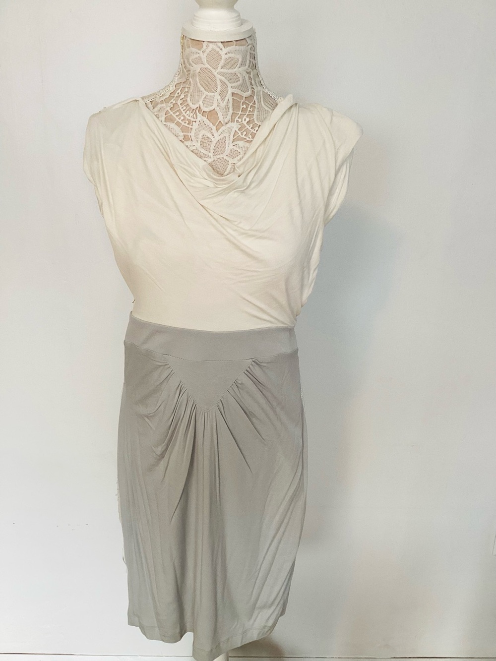 Bebe dress